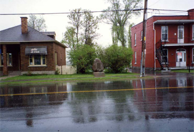 View of the location of the HSMBC plaque on boulevard des Forges © Parks Canada / Parcs Canada, dossier 8400-153