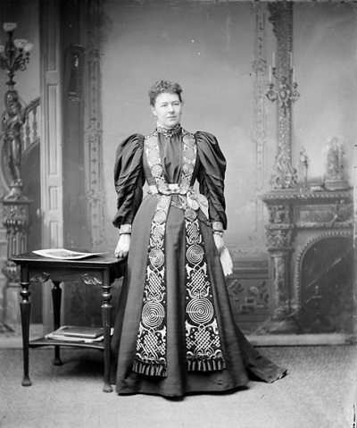 Aberdeen, Lady (Ishbel Maria Marjoribanks) © Topley Studio / Library and Archives Canada | Bibliothèque et Archives Canada / PA-027857