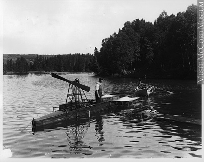 Hydroplane in "Beinn Bhreagh" harbour, A. G. Bell's estate, Cape Breton, NS, 1915 (?) © Musée McCord Museum / Wm. Notman & Son / VIEW-8365