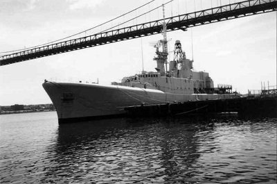 St. Laurent Class of Canadian Warship (© Parks Canada | Parcs Canada)