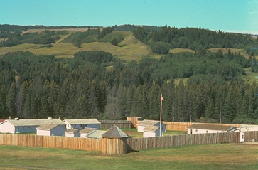 L'endroit d'un poste de la Police-montée-du-Nord-Ouest (© Parks Canada / Parcs Canada, n.d.)