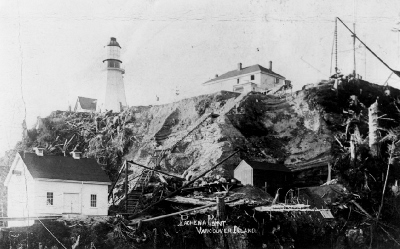 Historic photograph showing Pachena Point Lighthouse c. 1908 after the lantern was installed and fog building in foreground © Library and Archives Canada | Bibliothèque et Archives Canada, PA 178619